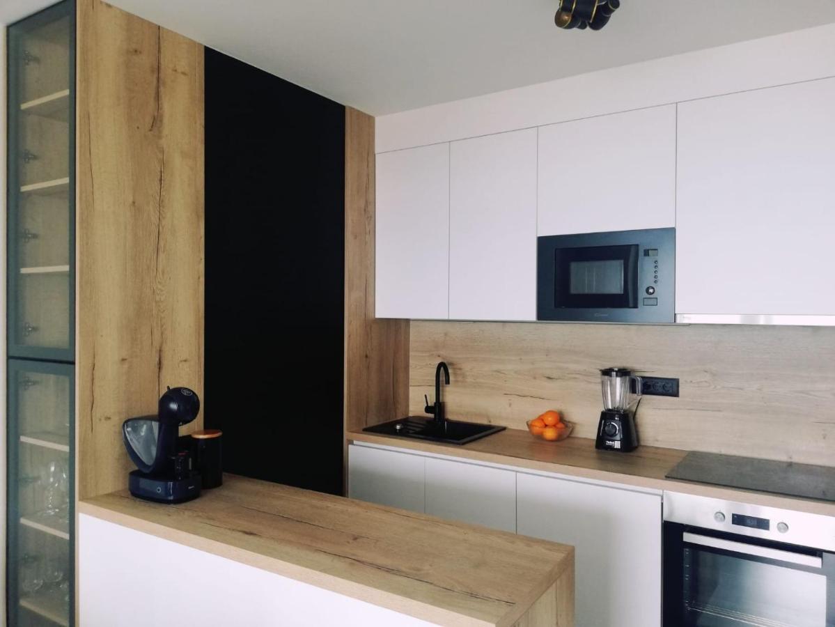 Apartman Aria Daire Dugi Rat Dış mekan fotoğraf