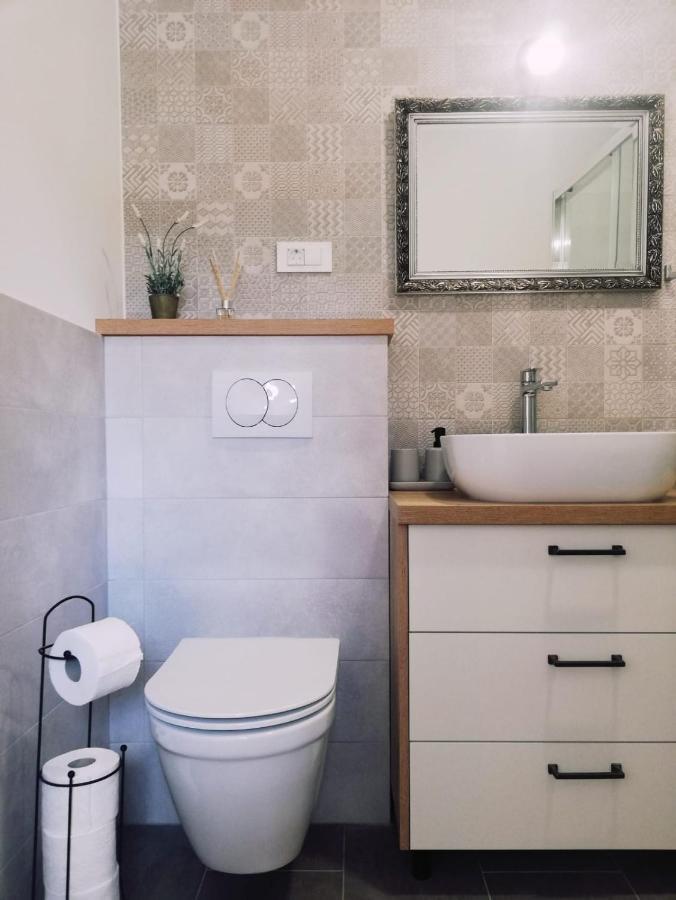 Apartman Aria Daire Dugi Rat Dış mekan fotoğraf