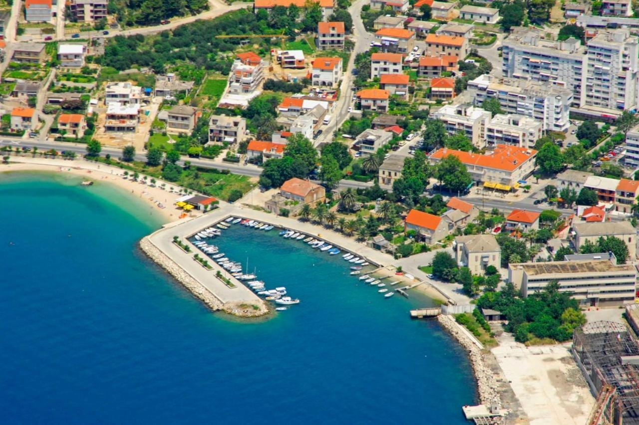 Apartman Aria Daire Dugi Rat Dış mekan fotoğraf